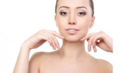 面部吸脂會不會導致皮膚松弛，恢復期要多久