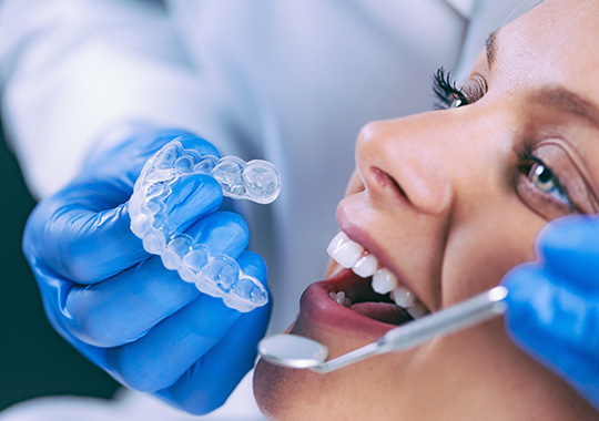 天津哪有矯正牙齒比較好的醫院，要戴多久保持器